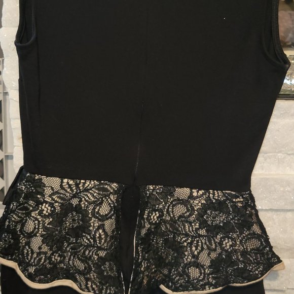 GUESS SLEEVELESS PEPLUM DRESS SIZE XS - Picture 2 of 3